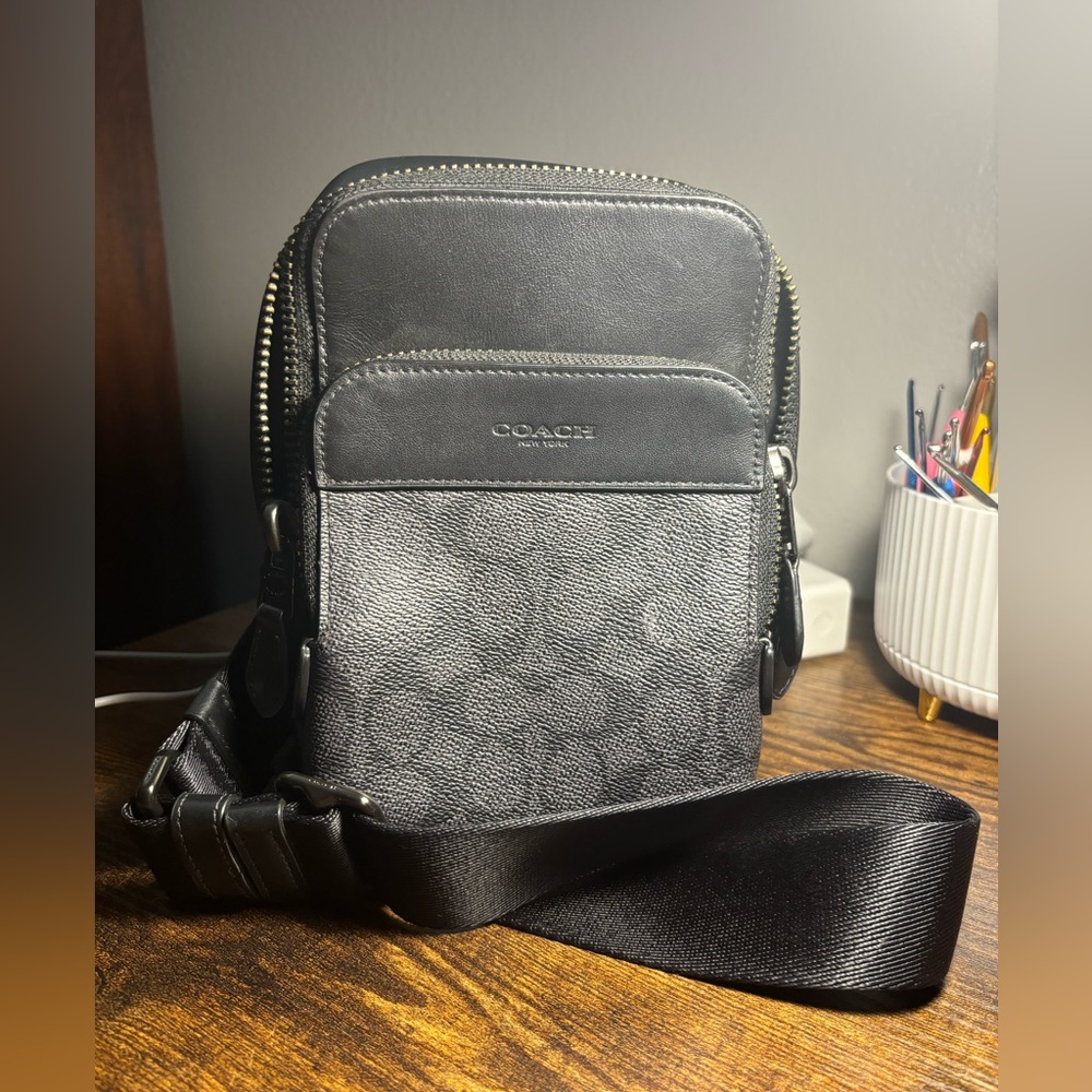COACH cross chest bag.
